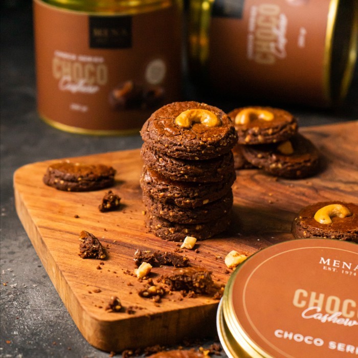 

Choco Cashew Cookies (Large) by Mena Cookies