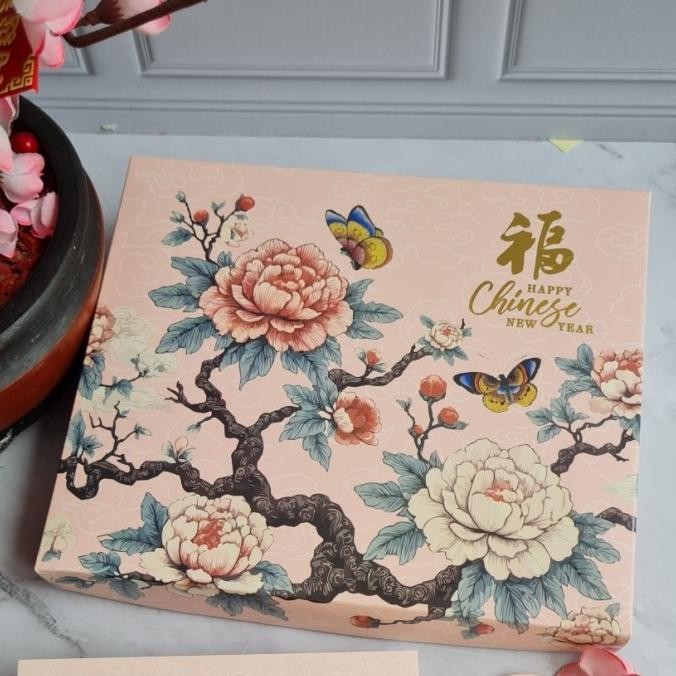 %$%$%$%$] Box Nastar Imlek Kardus Sekat Mika Tema Pink Sakura Kotak Hampers CNY