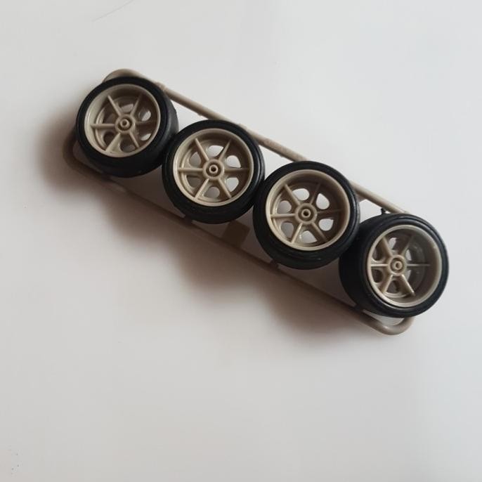 velg avante 2001 jr jadul (MIJ)