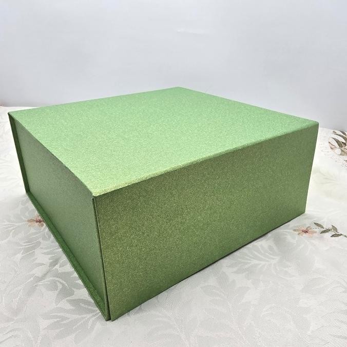 

BIG SALE HARD BOX LIPAT 25X25X10CM / KOTAK KUE HAMPER LEBARAN / NATAL / IMLEK !!!!!