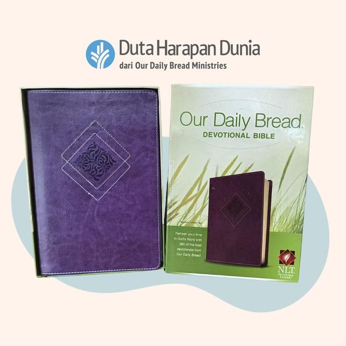Bible/Alkitab: Our Daily Bread Devotional Bible - NLT