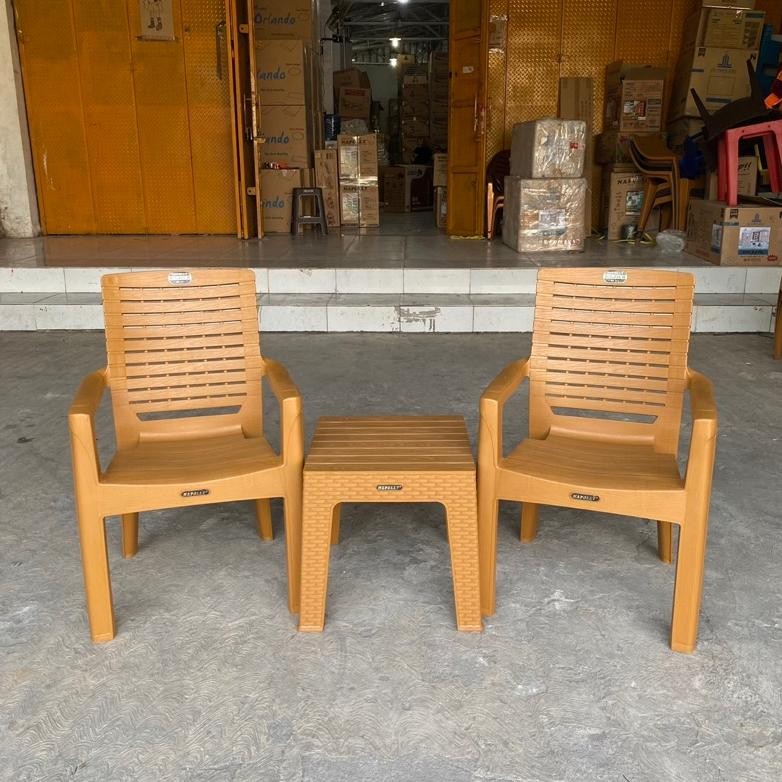 1 Set 2 Kursi BR 811 - 1 Set Kursi Santai Sandaran + MAPAN 45 / Kursi Santai Plastik Napolly / Kursi