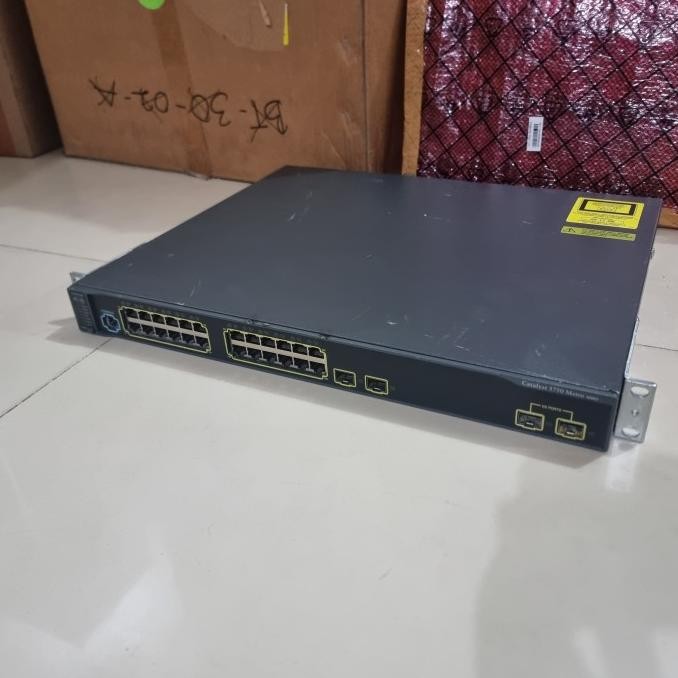 Cisco ME-C3750-24TE-M Catalyst 3750 24-Ports Metro Switch AC Power