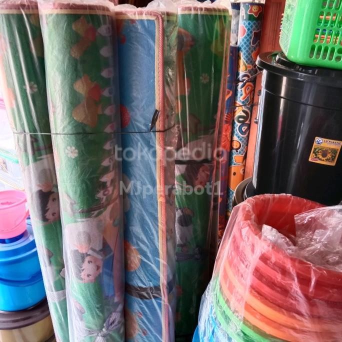 

TERSEDIA KARPET FOAM MOTIF BOLAK BALIK/ TIKAR FOAM
