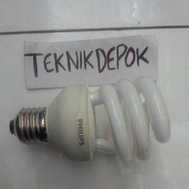 Lampu 15 watt philips tornado bohlam lamp neon alat penerang  rumahj DSIKON7