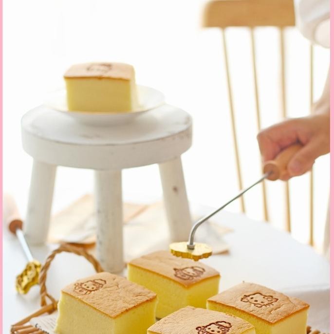 

TERMURAH - Chefmade Hello Kitty Cake Hot Stamp / branding iron / stempel kue