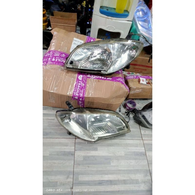 Headlamp Lampu Depan Toyota Vios Gen 1 Untuk Tahun 2004 Sampai 2006 Original