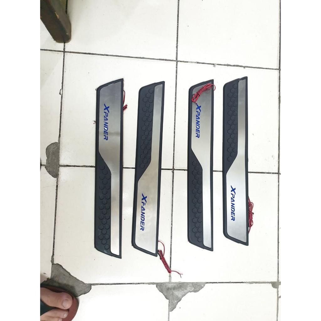 Sillplate Samping Led Mobil Xpander / Sillplate Samping Xpander