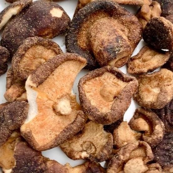 

READY STOCK MUSHROOM CHIPS-FREEZE DRIED MUSHROOM-KERIPIK JAMUR-PORTOBELLO CHIPS !!!!!