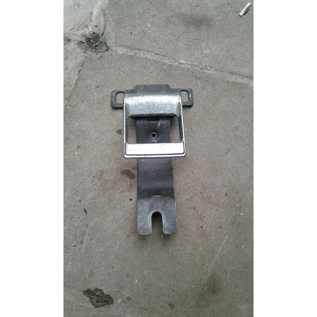 handle dalam corona rt104