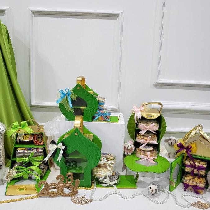 

Sale! Box Parcel Hadiah Lebaran Idul Fitri Idul Adha Ulang Tahun Imlek 025