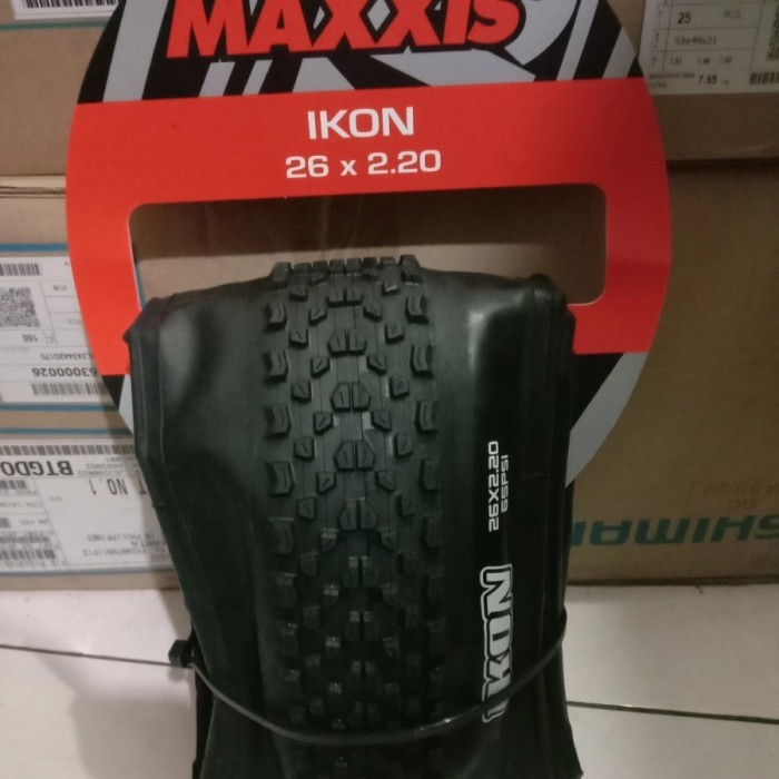 Ban Luar Maxxis IKON 26 2.20