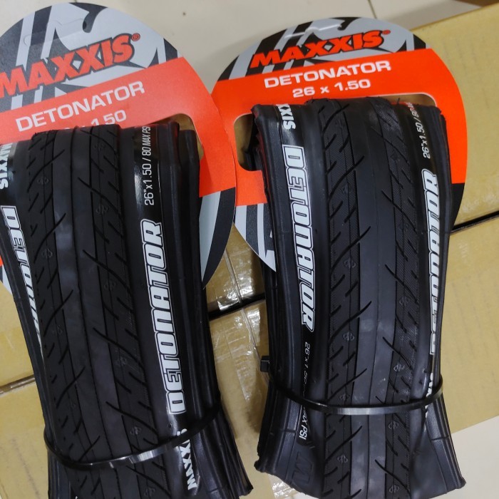 Maxxis 26 x 150 detonator keflar