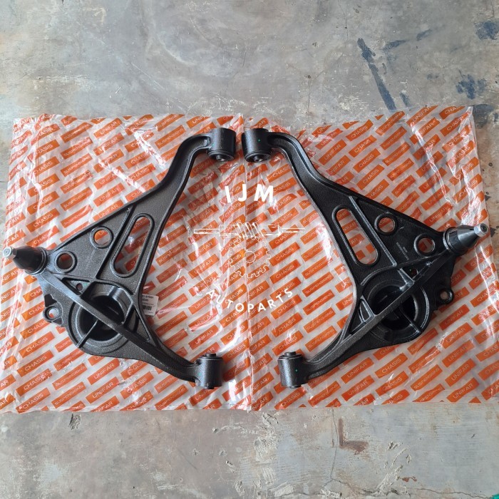 Lower Arm Sayap Komplit Suzuki Grand Escudo 1.6 2.0 & Xl7 Unifar