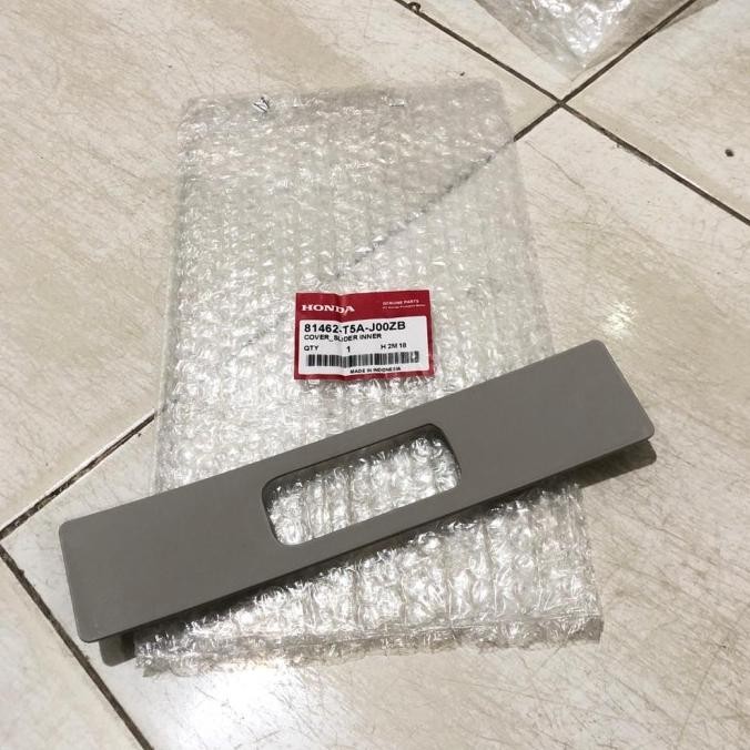 Adjuster Pencetan Seatbelt Honda CIVIC TURBO, HRV, JAZZ GK5 2015-2022