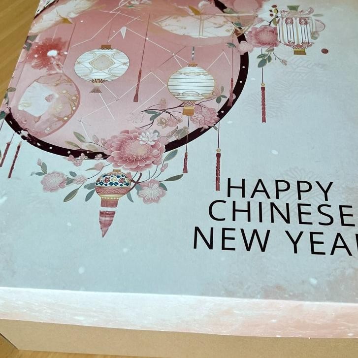 

BR - (3 pcs) Box Lapis Legit 22x22cm Kardus Hampers Imlek Dus Kue Parcel CNY TERLARIS