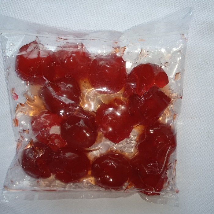 

Cherry Merah Tanpa Tangkai Repack 100Gr