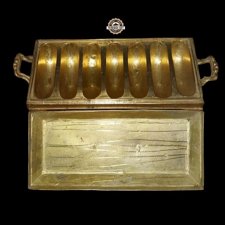 tan cetakan kue pukis kuningan lawas lubang 7