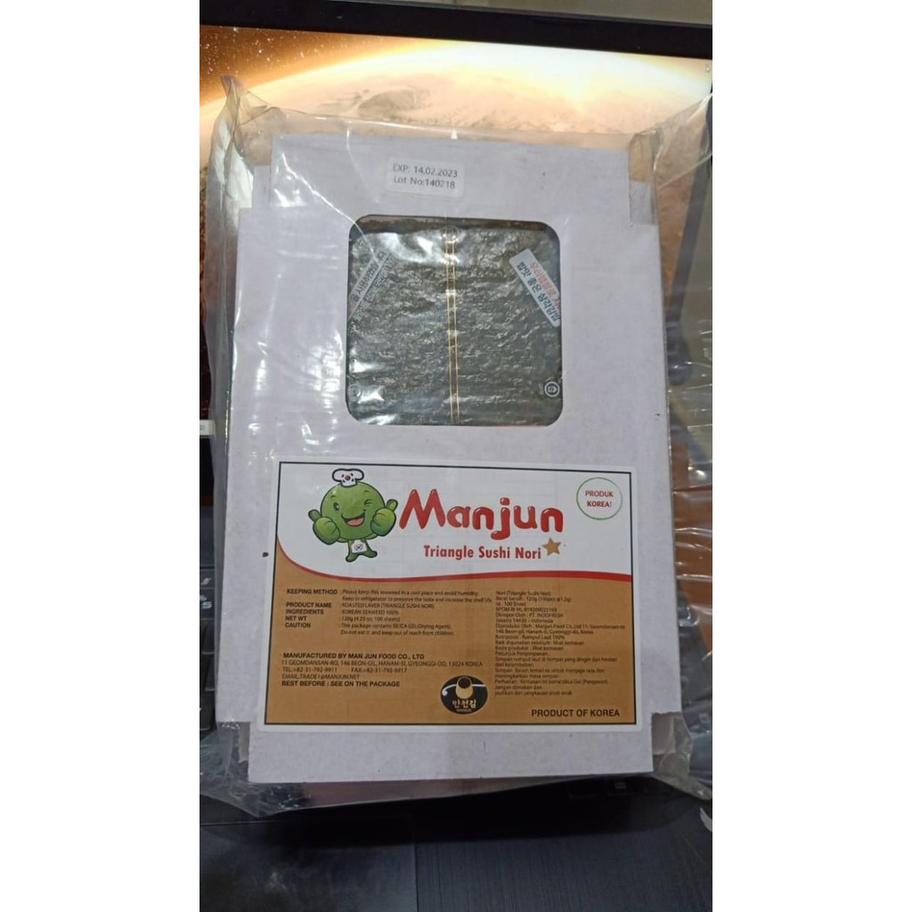 

Manjun Triangle Sushi Nori 1 Pack (100 Lembar) /Onigiri Termurah 100 % Original