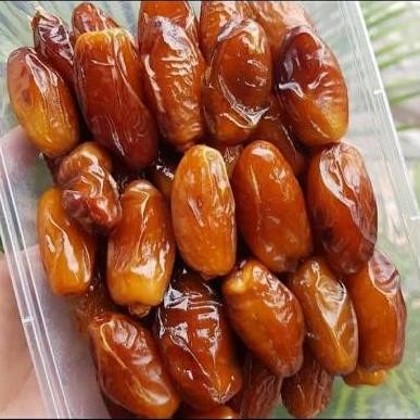 

Kurma Tunisia madu 1kg / Kurma Tunisia non tangkai / Tunisia palm fruit / Kurma Madu