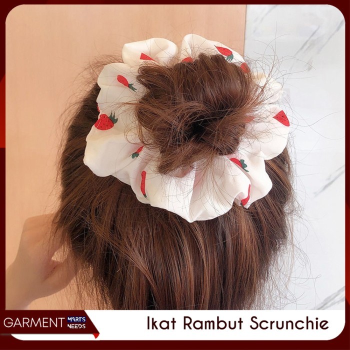 Ikat Rambut Scrunchie Gaya Korea Tile Bulu Kain Hairband Gelang Kuncir