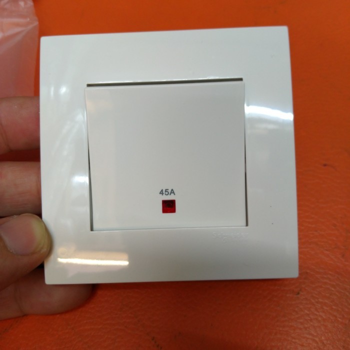 TERBARU saklar ganda water heater Schneider 20A