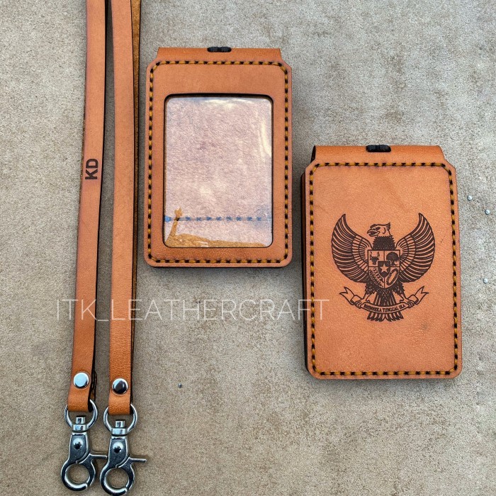 

Nametag holder kulit kerbau vegtan - lanyard id card vegtan kerbau