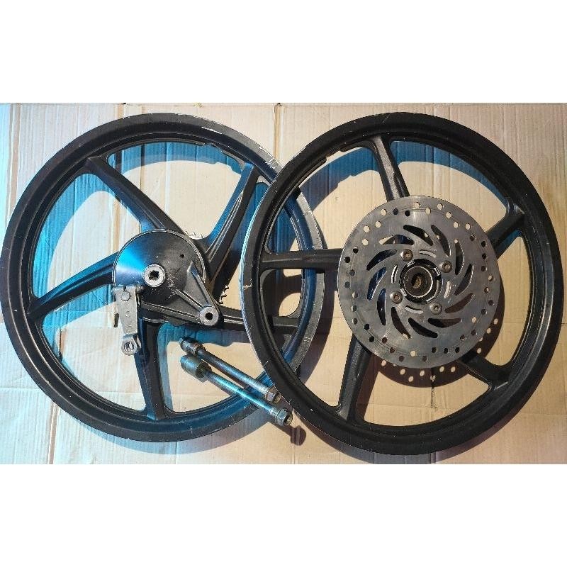 Velg Motor Honda Revo Absolute, Revo Fit, Blade, Supra 125,Kharisma Dan Supra Fit. Asli Copotan Moto