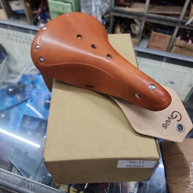 Sadel Gyes Original Kulit asli GS 17  Honey Classic - Gyes taiwan