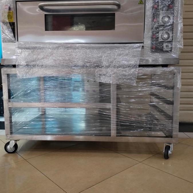 PAKET OVEN GETRA RFL12SS + MEJA OVEN