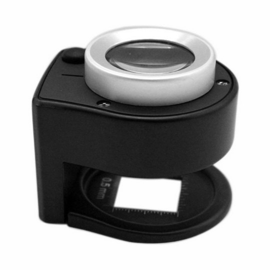 

Kaca Pembesar 30x Model Lipat Bahan Kain Linen Dengan 3 Led 3uv Light