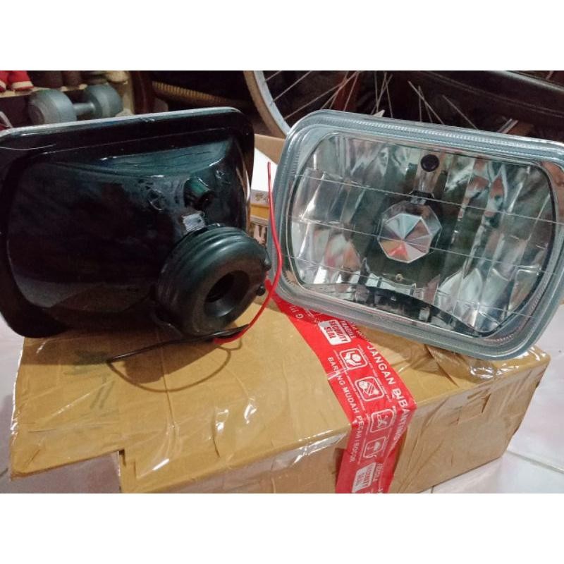 Lampu Depan L300/Katana/Carry1.0 Extra Kotak 7Inchi Kotak Kristal Lampu Model H4 Harga 1Biji