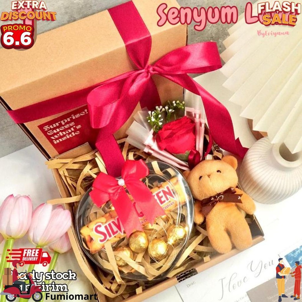 

Hampers Snack Box Cokelat Kado Ulang Tahun Wisuda Hadiah Pacar Gift Box Buket Murah Jajan Skripsi Sempro Valentine Hari Guru Hari Ibu Anniversary Cewek Cowok Set Kado Murah Unik Bermanfaat Spesial Senyum D Promo 2.2