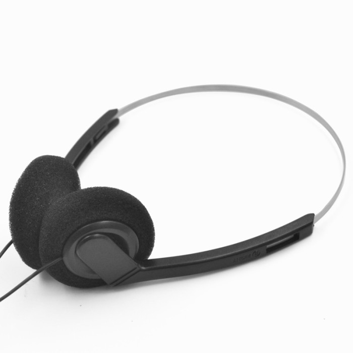 vintage walkman aiwa sony headphone earphones retro