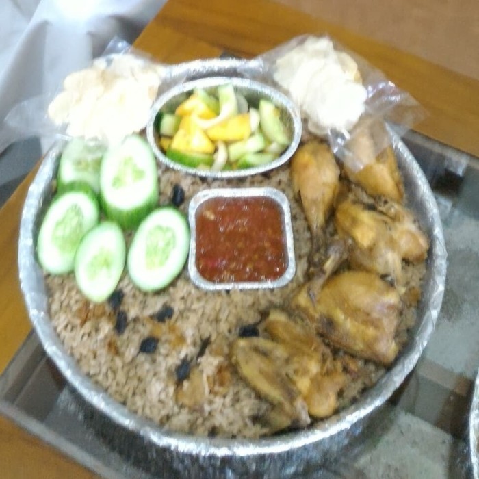 Nasi Kebuli Nampan
