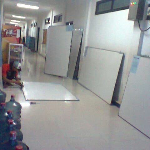 

whiteboard Besar 120 x 240 cm nonmagnet