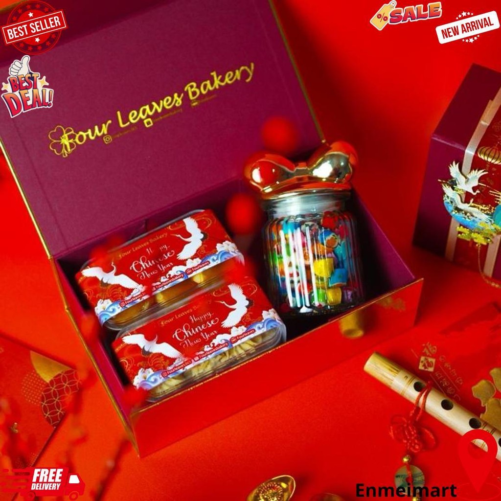 

Parcel Imlek Ready Stok / Hampers Sincia/ Hampers / Parcel / Nastar Wisman / Imlek / Sincia / Sagu Keju / Chocolate D Cod