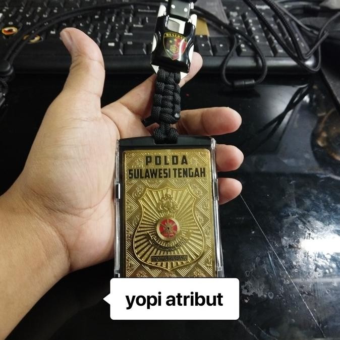 Grosir Lencana Penyidik