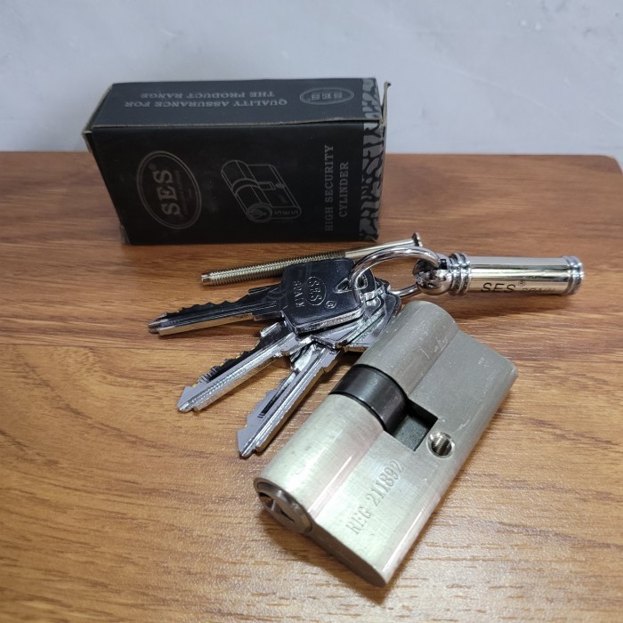 :=:=:=:=] ANAK KUNCI PINTU / SILINDER STAINLESS DC 60MM SES