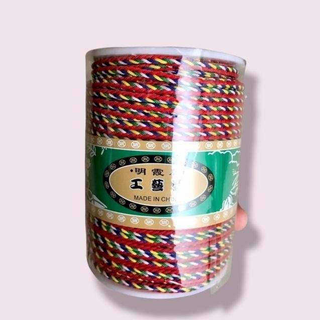 

Tali Pancawarna Benang 5 warna diameter 3mm per roll