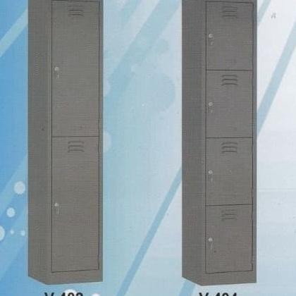 

TERBARU - Lemari Besi / Locker 4 Doors VIP V-404