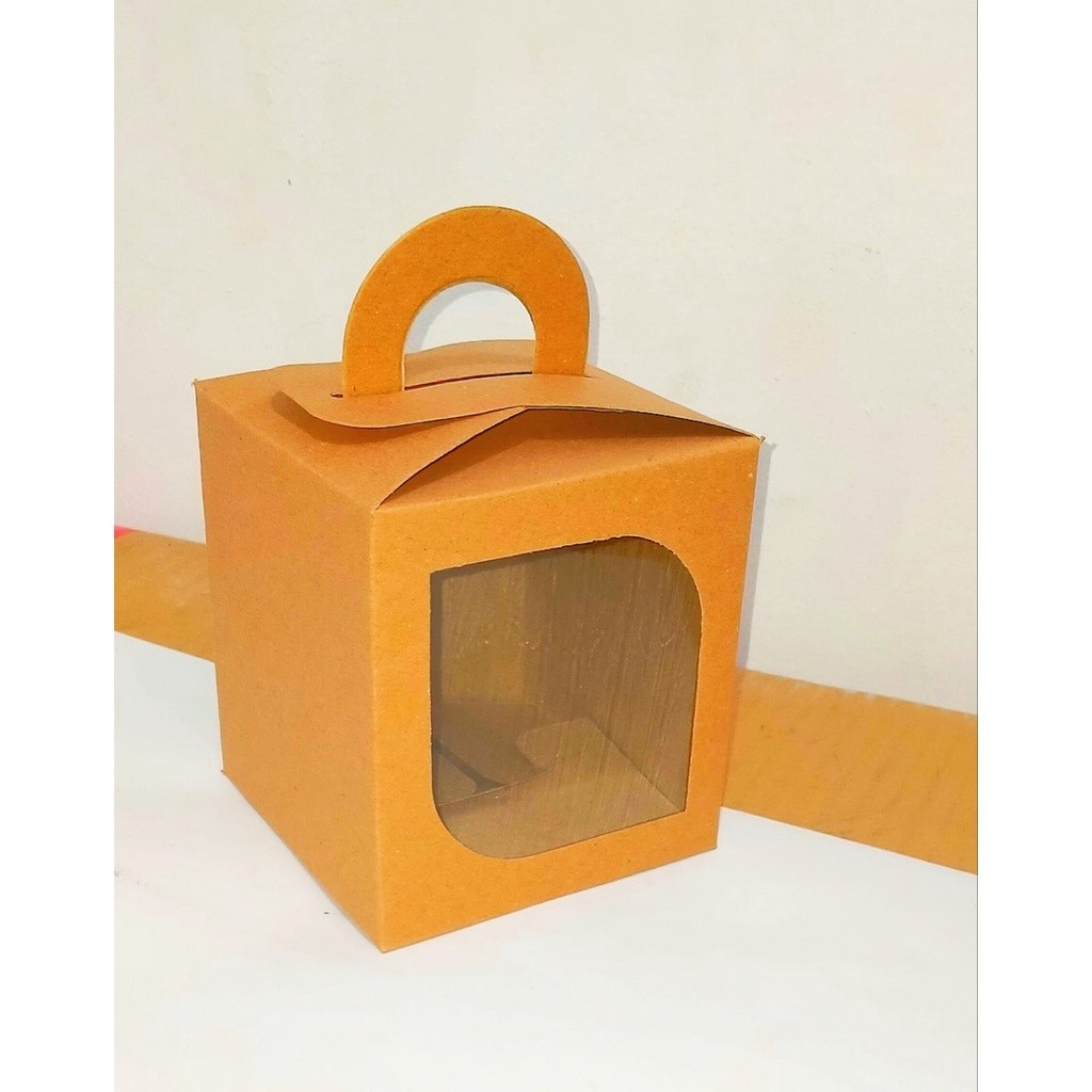 

Dus Mug 10X10X11 Craft 300Gram (Kemasan Souvenir Mug)