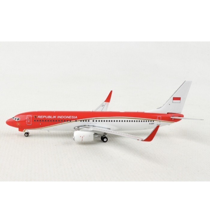 Best seller ~`~ Diecast Pesawat Kepresidenan RI Boeing 737-800 Skala 1/400 By Phoenix ~~~