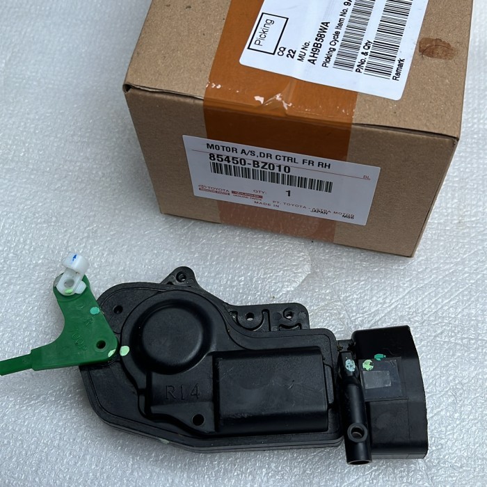 Motor Central Lock Depan Kanan Avanza xenia vvti Lama original 85450-BZ010 (Pin 5)