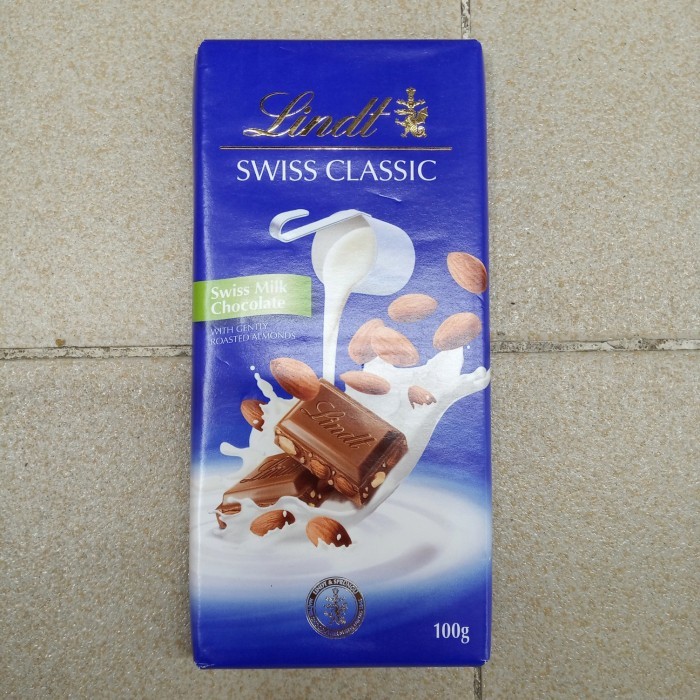 

LINDT BARS COKLAT MILK WITH ALMONDS 100GR