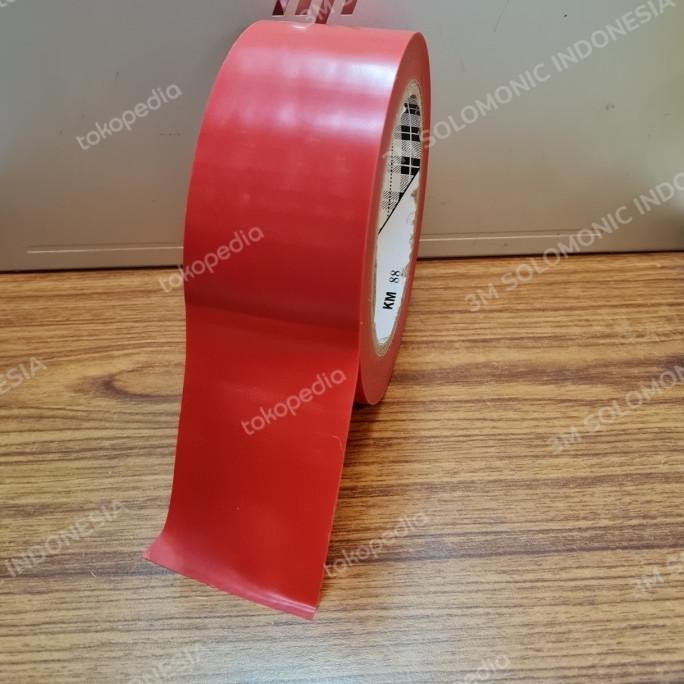 

FLOOR MARKING KM 88 RED / LAKBAN LANTAI SIZE 2IN X 33 MTR ASLI