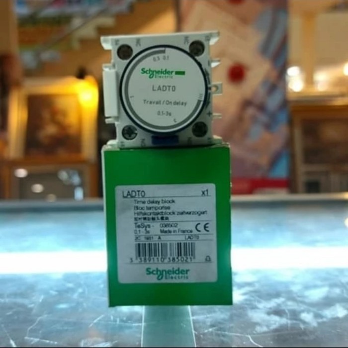 Timer On delay Time LADT0 Schneider