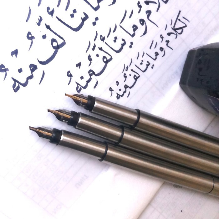 

Parker vector pen / parker calligraphy pen / pena kaligrafi / pulpen
