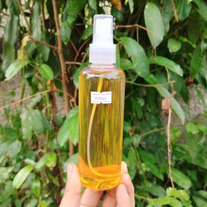 

BERKUALITAS Minyak Kemiri Gold Murni Spray 250ml