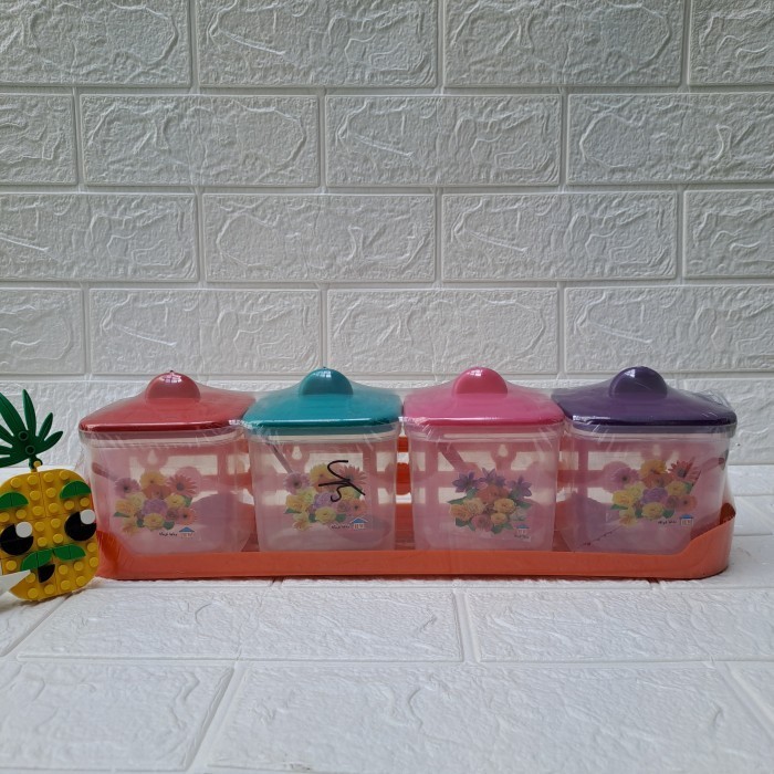 

PROMO Tempat Bumbu Kotak Isi 4 /Tempat Bumbu Gula Garam / Tempat Bumbu Set/Wadah Bumbu Plastik Set